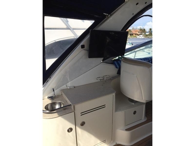2008 Sea Ray 330 Sundancer powerboat for sale in Florida