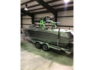 2017 Nautique Super Air Nautique G23 powerboat for sale in Florida