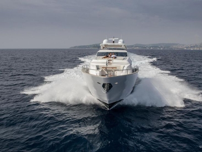 Sunseeker 95 Yacht, £ 4.850.000,-