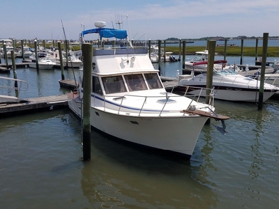 South Bay Voyager 37