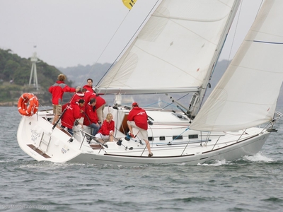 BENETEAU FIRST 40.7 RACING TRIPLE SPREADER RIG AND RACING SAILS