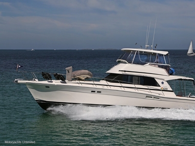 RIVIERA 48 FLYBRIDGE LUXURY BOATING AT A FRACTION OF THE NORMAL COST
