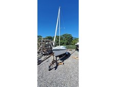 1976 MacGregor Venture22 sailboat for sale in New York