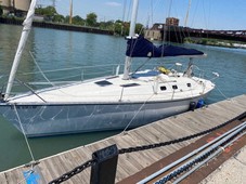 1987 Hunter Legend 37 sailboat for sale in Illinois