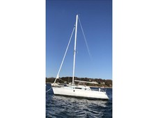 1990 Beneteau First 28.5 sailboat for sale in New York