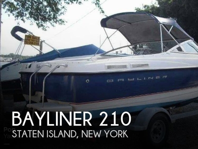 2004 Bayliner 210 Classic Cuddy in Staten Island, NY