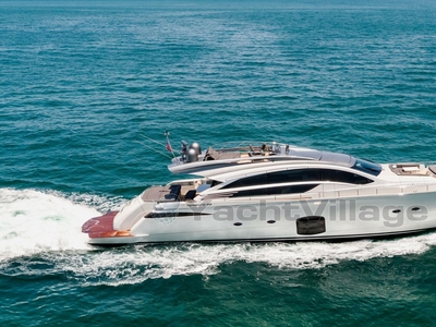 Pershing 82 (2017) For sale