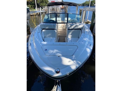 2015 Sea Ray 270SLX powerboat for sale in Florida