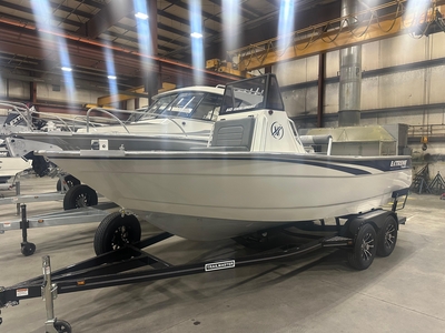 2024 Extreme Boats 645 Centre Console | 21ft