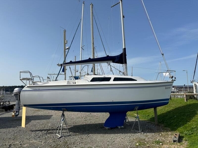 For Sale: 2006 Catalina 250