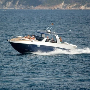 Inboard center console boat - 1200-M - MOGGARO ALUMINIUM YACHTS - twin-engine / cruising / with cabin