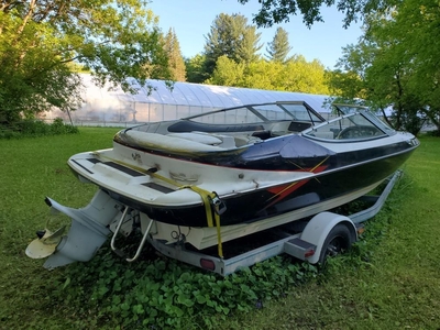 1992 Excel 18' Boat Located In Carthage, NY - Has Trailer
