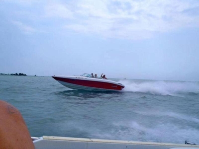 1991 Rinker 236 captiva powerboat for sale in Michigan