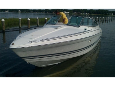 2001 Formula 280ss powerboat for sale in Massachusetts