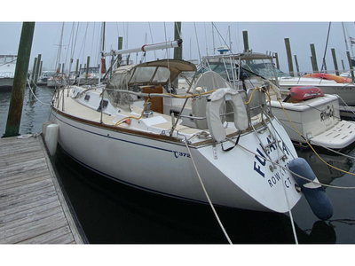 1990 Tartan 372 sailboat for sale in Connecticut