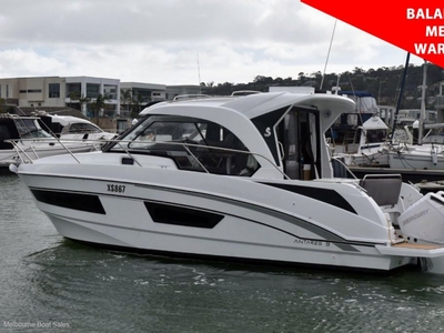 BENETEAU ANTARES 9.0 OB - WITH BALANCE OF MERCURY WARRANTY