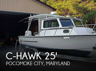 C-Hawk 25 Sport Cabin