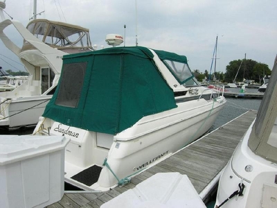1995 Wellcraft 3200 Martinique powerboat for sale in Wisconsin