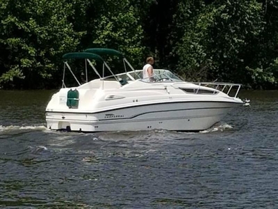 1999 Chaparral 260 Signature powerboat for sale in Connecticut