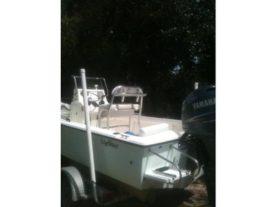 2005 Edgewater 185 CC powerboat for sale in Florida