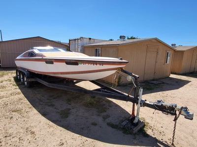 Sleekcraft 26' Boat Located In Hesperia, CA - Has Trailer