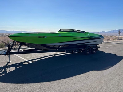 2000 Sleekcraft Enforcer powerboat for sale in Arizona