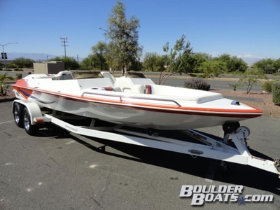 2005 Caliber I 210 Magnum powerboat for sale in Nevada