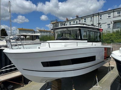 2023 Jeanneau MERRY FISHER 895 SPORT - IN STOCK NOW AY204318 | 29ft