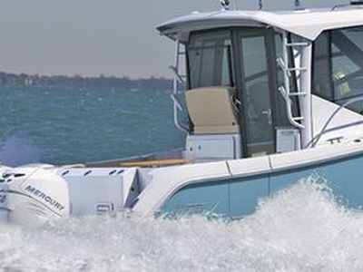 Outboard express cruiser - 325 CONQUEST PH - Boston Whaler - twin-engine / wheelhouse / dive