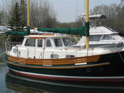1975 Fisher 30'