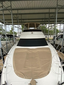 2004 Carver 44' Cockpit Motor Yacht