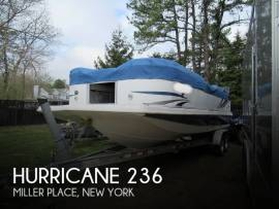 2012, Hurricane, 236 Fundeck