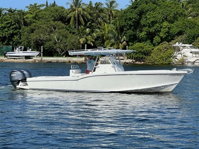 2014 Ocean Master 33' 336 CC w/New Engines and 5 Year Factory Warranty
