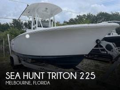 2015, Sea Hunt, Triton 225