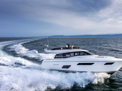 2017 Ferretti Yachts 45' 450
