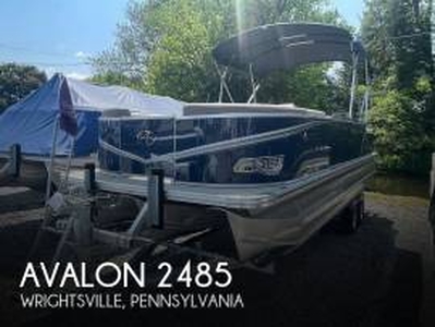 2022, Avalon, 2485 LSZ Rear Fish