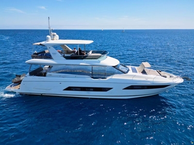 2018 Prestige Yachts 680, EUR 1.385.000,-