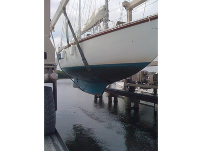 1981 Bruce Roberts Seamaster sailboat for sale in Florida