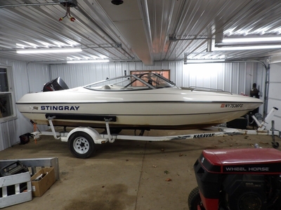 1997 181rs STINGRAY BOAT RUNABOUT Fishing Open Bow Boat With Outboard 75hp MERC