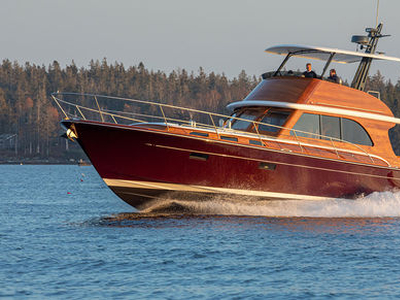 Cruising motor yacht - HOOD 57 LM - Lyman Morse - flybridge / 2-cabin / custom