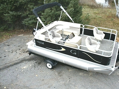 New 16 Ft Pontoon Boat With Demo 30 Hp Motor And Trailer --