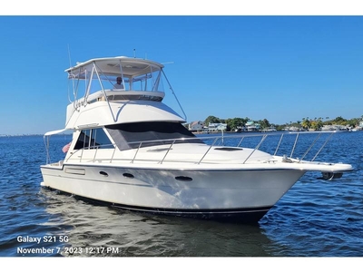 1994 Tiara Yachts 3600 Convertible powerboat for sale in Florida