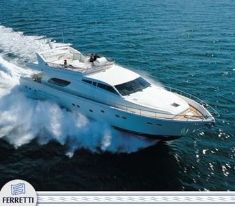 2001 Ferretti Yachts 80 | 82ft