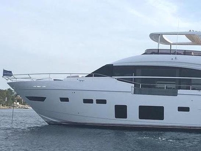 2017 Marine Projects PRINCESS Y75 | 73ft