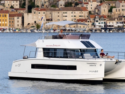 2020 Fountaine Pajot MY 37 | 36ft