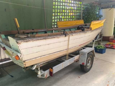 timber runabout boat