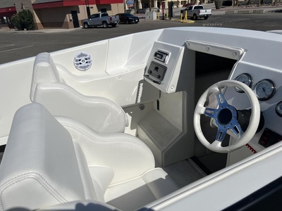 2009 Carrera 2002 Raptor 28ft Open Bow powerboat for sale in California