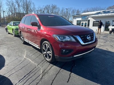 2019 Nissan Pathfinder Platinum in Blue Springs, MO