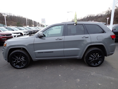 2020 Jeep Grand Cherokee Altitude in Pittsburgh, PA