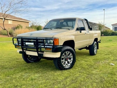 FOR SALE: 1988 Toyota Pickup $21,495 USD